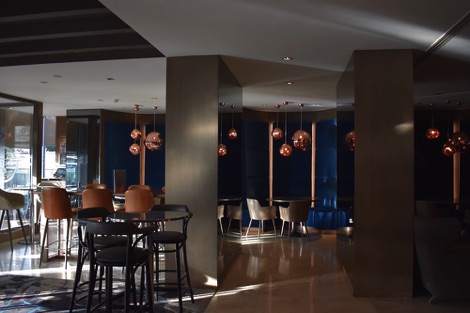 Clayton Hotel Chiswick bar